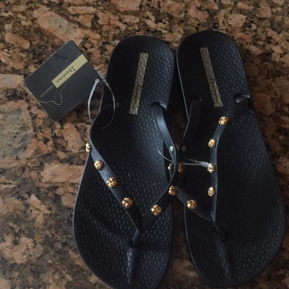Flip flops